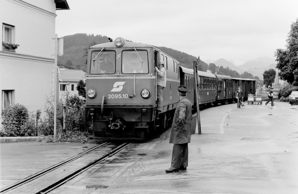http://images.bahnstaben.de/HiFo/00030_Interrail 1982 - Teil 5  Ybbstalbahn mit Dampf und Diesel/3064313037376538.jpg